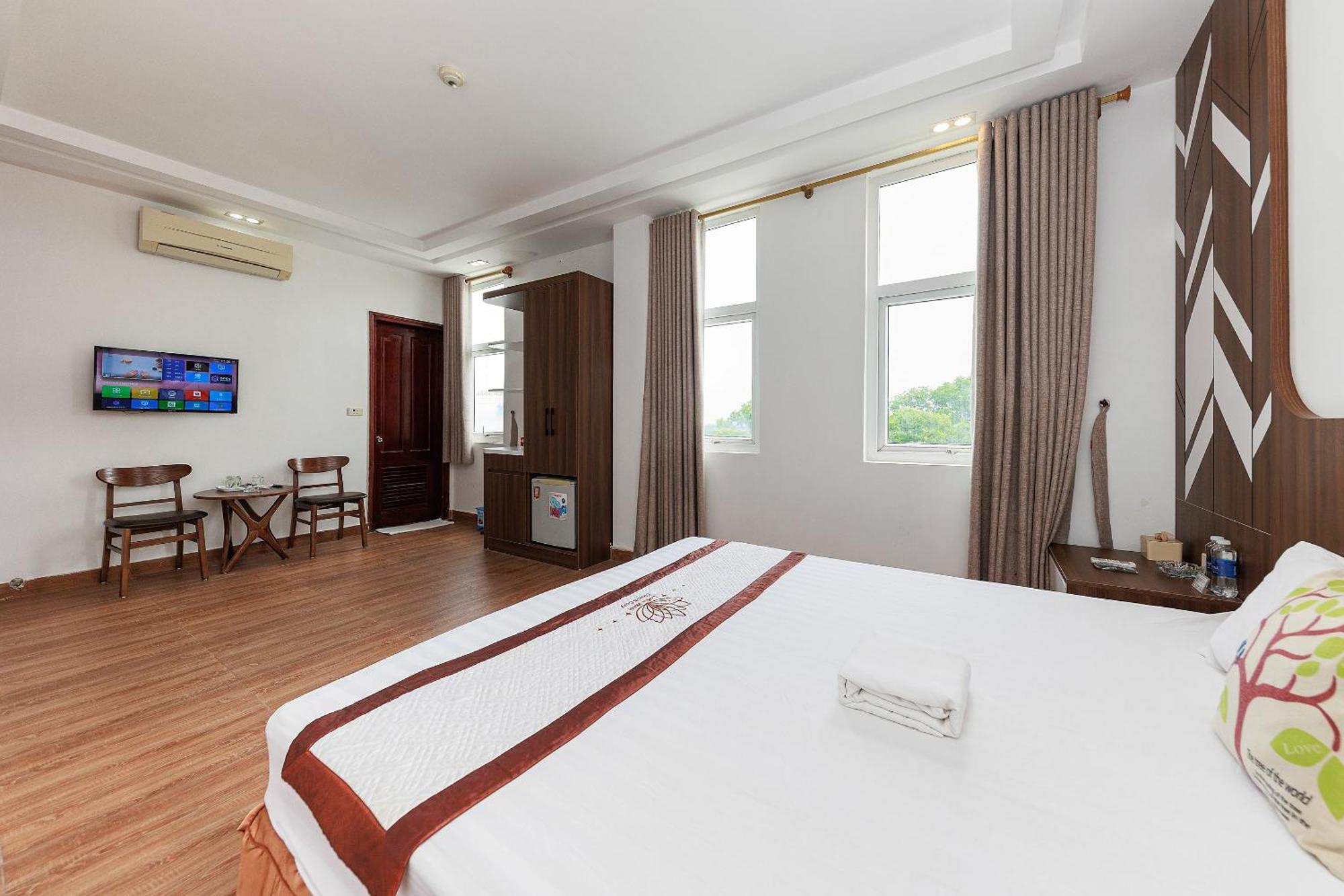 Oyo 472 Lenka Hotel Ханой Экстерьер фото